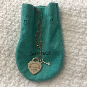 Tiffany’s necklace